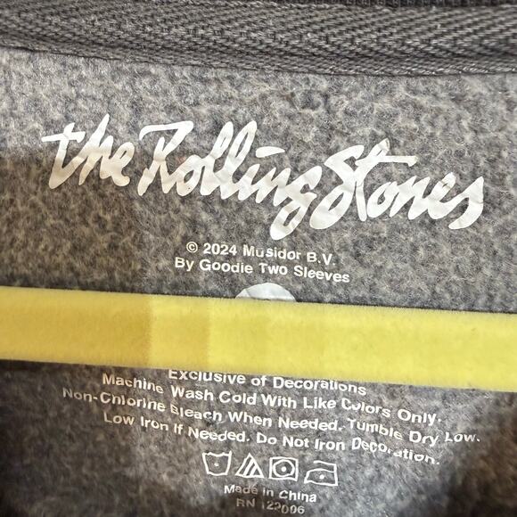 Rolling Stones Charcoal Sequin Tongue Graphic Crewneck Sweatshirt Sz M - Picture 5 of 11